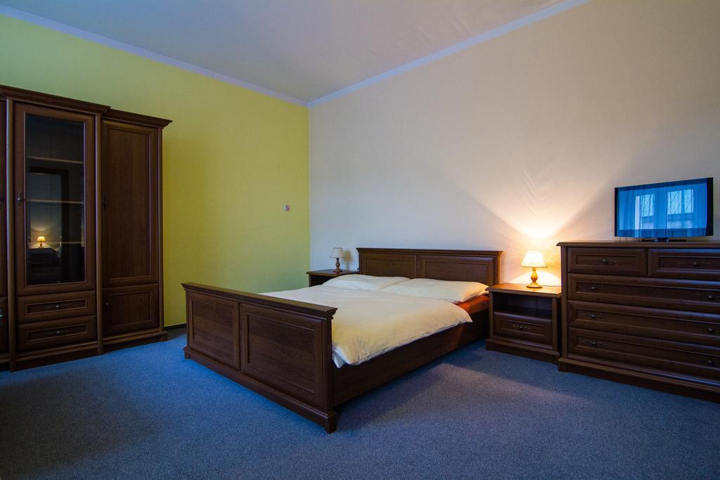Apartmany Centrum With Garage Rokytnice nad Jizerou Phòng bức ảnh
